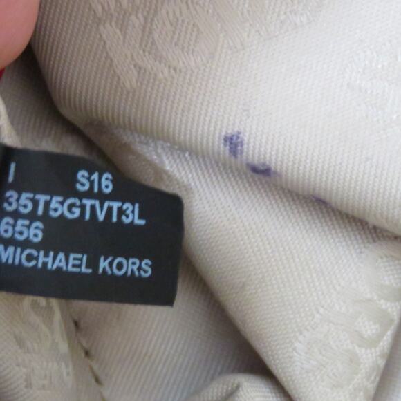 Michael Kors Jet Set Tote in Blossom Light Pink Hand Bag with Gold Chain Straps - Picture 12 of 13